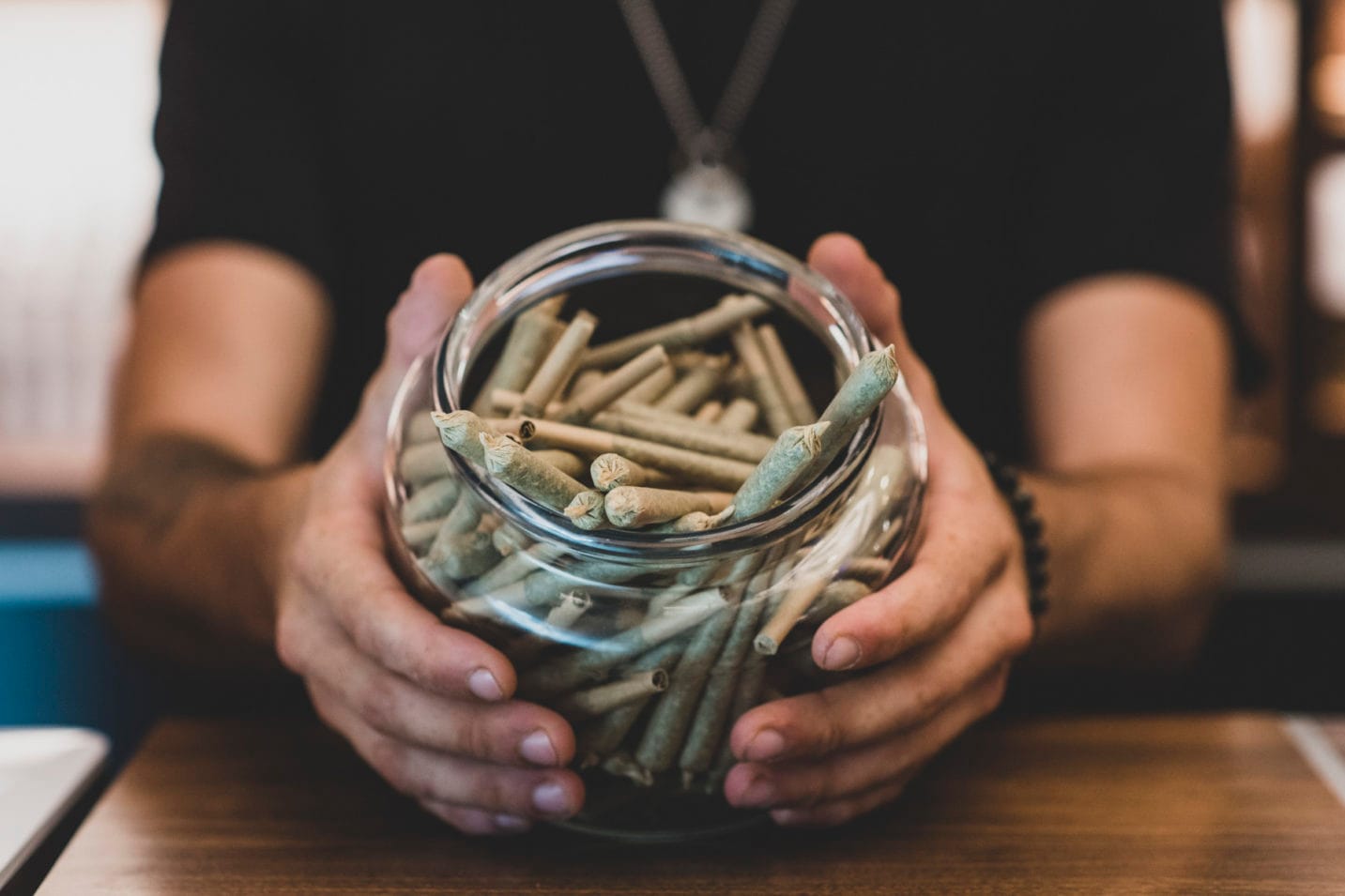 Discover the Best at Euro Weed Clinic – Prerolled Joints for Sale in Europe