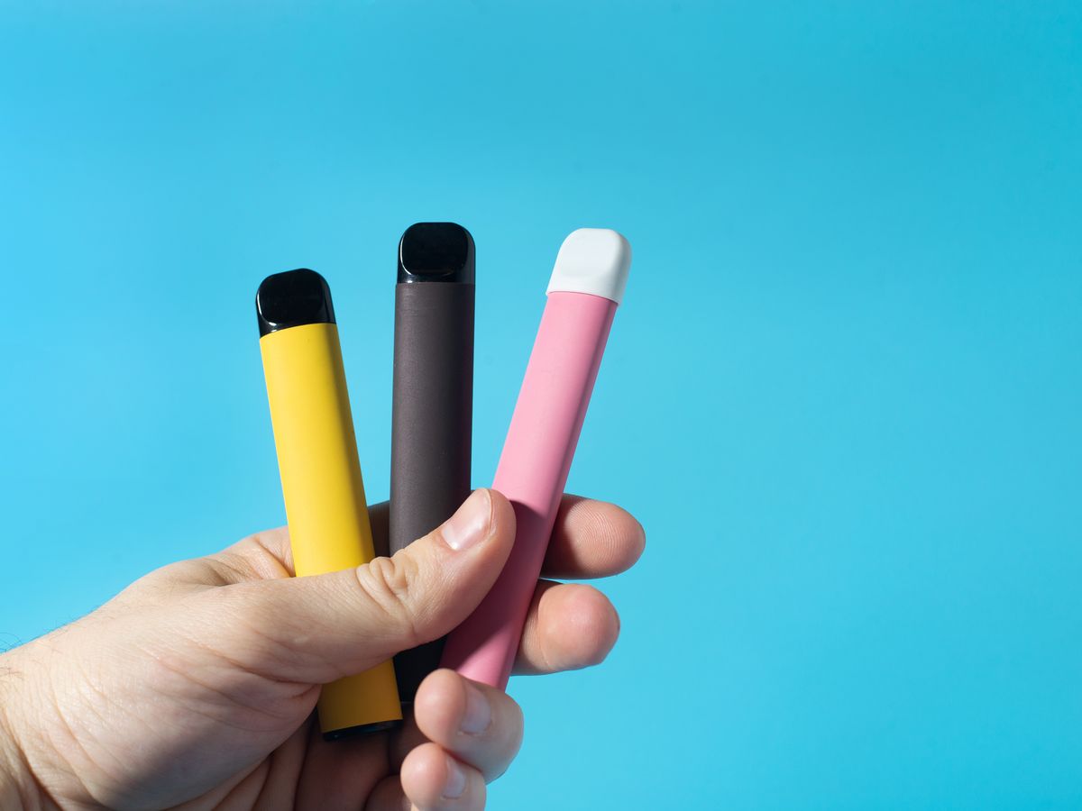 Elevate Your Vaping Experience with Fryd Carts Today